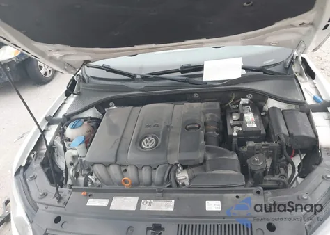 2013 Volkswagen Passat 2.5L Se z USA, uszkodzony, nr VIN 1VWBH7A37DC068249